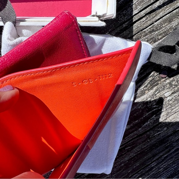 CÉLINE Colorblock Bifold Wallet - Picture 7 of 16